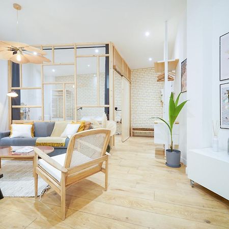 Parisuites Central Canal Saint Martin Luxe & Chic & Cosy Exterior photo